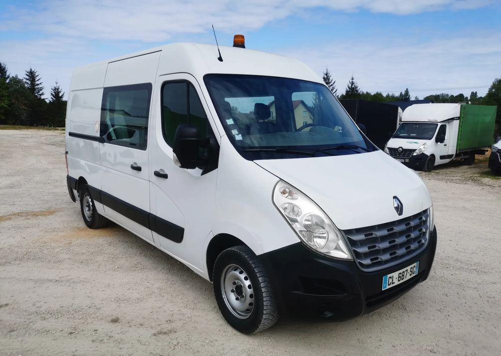 Renault Master L2H2 doka 7-osobowy Dubel 2.3dCi-125KM Brygadówka - Skåpbil: bild 1 Renault Master L2H2 doka 7-osobowy Dubel 2.3dCi-125KM Brygadówka - Skåpbil: bild 1