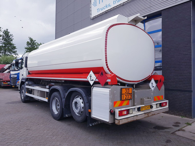 Volvo FM 9.340 - Tankbil: bild 4 Volvo FM 9.340 - Tankbil: bild 4