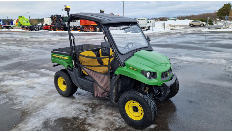 John Deere GATOR XUV 550 4X4 - Fyrhjuling: bild 2 John Deere GATOR XUV 550 4X4 - Fyrhjuling: bild 2