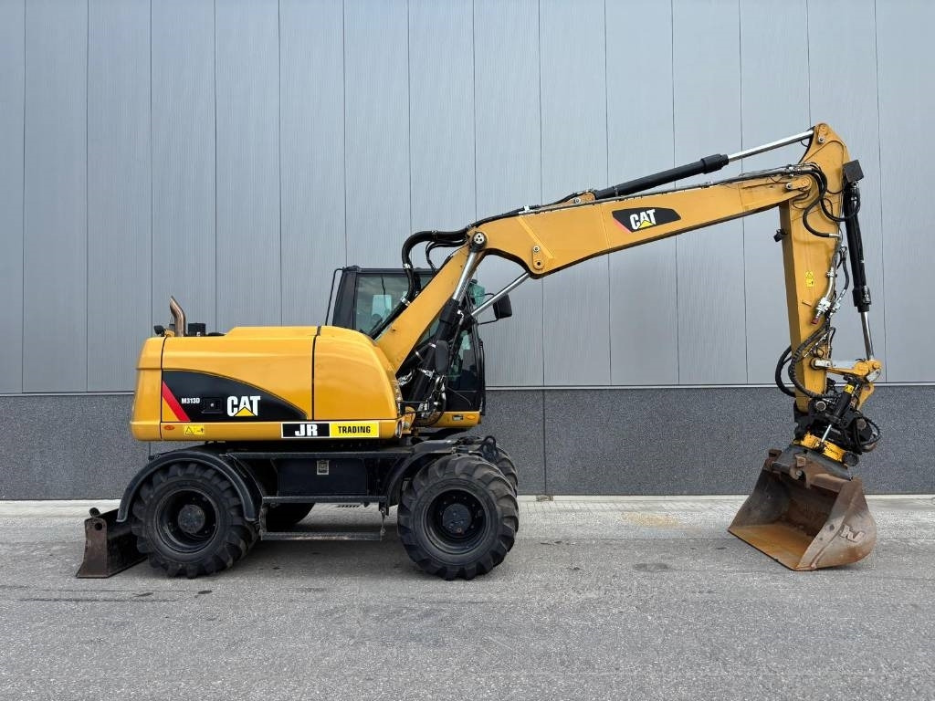 CAT M 313 D - Grävmaskin på däck: bild 5 CAT M 313 D - Grävmaskin på däck: bild 5