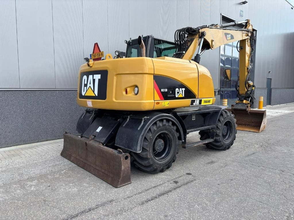 CAT M 313 D - Grävmaskin på däck: bild 4 CAT M 313 D - Grävmaskin på däck: bild 4