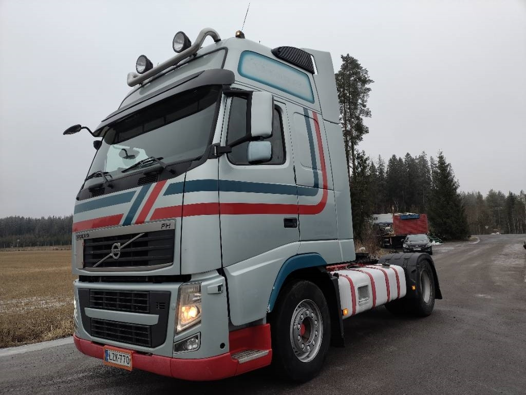 Volvo FH13 460 euro5 veturi täysilmaj. - Dragbil: bild 1 Volvo FH13 460 euro5 veturi täysilmaj. - Dragbil: bild 1