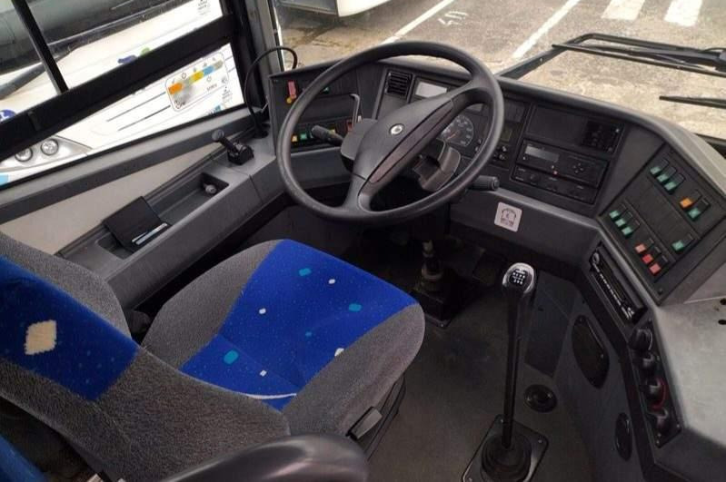 Irisbus AXER / SPROWADZONY / MANUAL / KILKA SZTUK - Förortsbuss: bild 4 Irisbus AXER / SPROWADZONY / MANUAL / KILKA SZTUK - Förortsbuss: bild 4