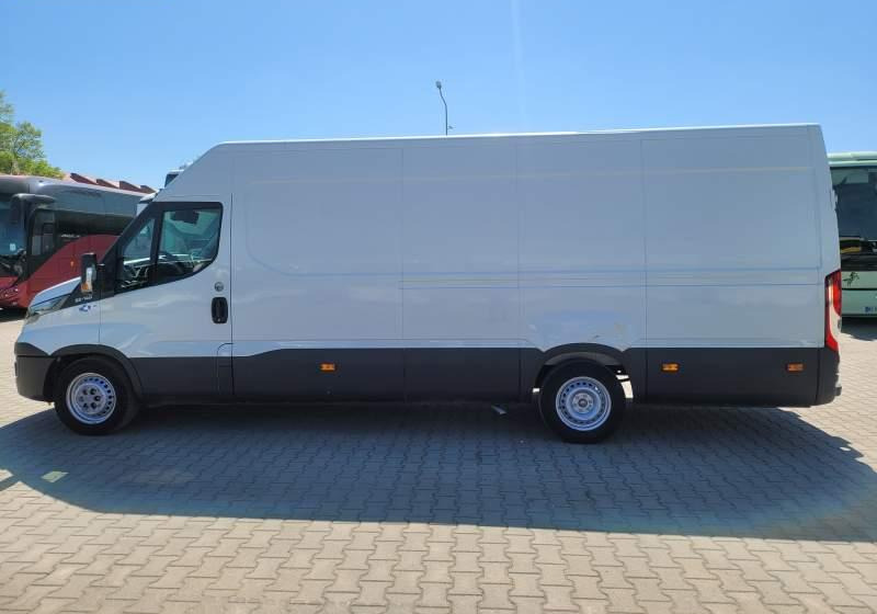Iveco DAILY 35-140 / SPROWADZONY Z FRANCJI / TEMPOMAT - Skåpbil: bild 5 Iveco DAILY 35-140 / SPROWADZONY Z FRANCJI / TEMPOMAT - Skåpbil: bild 5