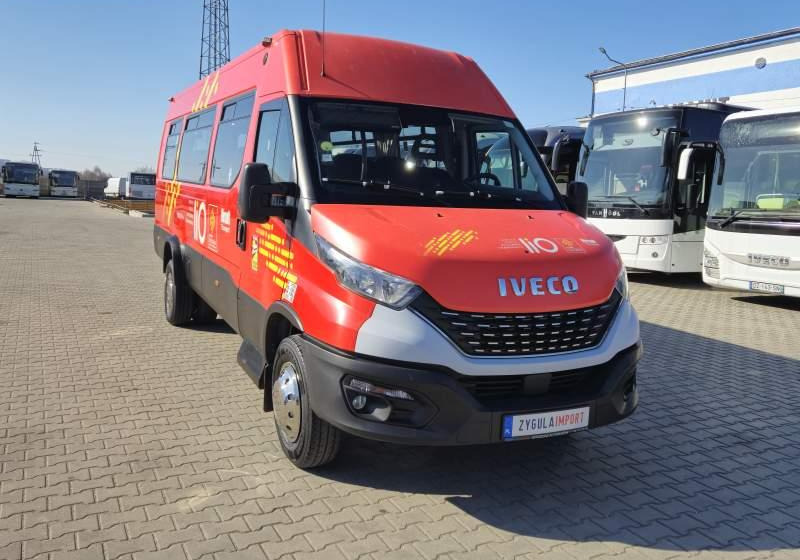 Iveco DAILY 65C18/SPROWADZONE/23 MIEJSCA/KLIM/WINDA - Minibuss, Persontransport: bild 3 Iveco DAILY 65C18/SPROWADZONE/23 MIEJSCA/KLIM/WINDA - Minibuss, Persontransport: bild 3