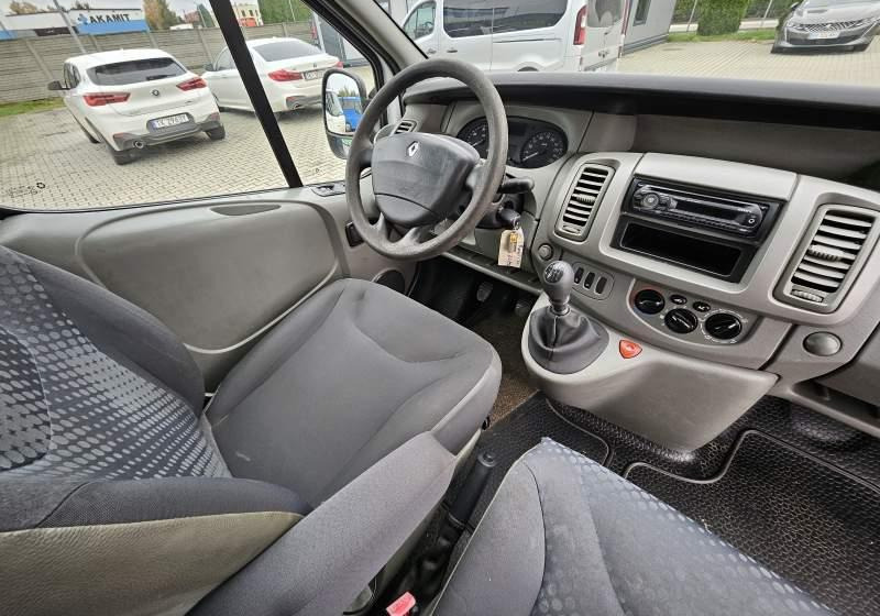 Renault TRAFIC 2.0 DCI 90 COMBI L2H1 / SPROWADZONY - Minibuss, Persontransport: bild 4 Renault TRAFIC 2.0 DCI 90 COMBI L2H1 / SPROWADZONY - Minibuss, Persontransport: bild 4