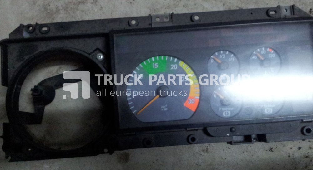 MERCEDES-BENZ Vario instrument panel, instrument cluster, dashboard, 001542360 dashboard - Instrumentbräda för Transportbil: bild 1 MERCEDES-BENZ Vario instrument panel, instrument cluster, dashboard, 001542360 dashboard - Instrumentbräda för Transportbil: bild 1