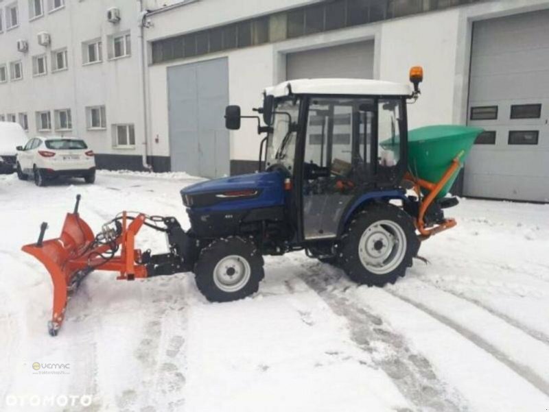 Farmtrac Farmtrac 26 26PS Hydrostat Winterdienst Schneeschild Streuer NEU - Kommunaltraktor: bild 3 Farmtrac Farmtrac 26 26PS Hydrostat Winterdienst Schneeschild Streuer NEU - Kommunaltraktor: bild 3