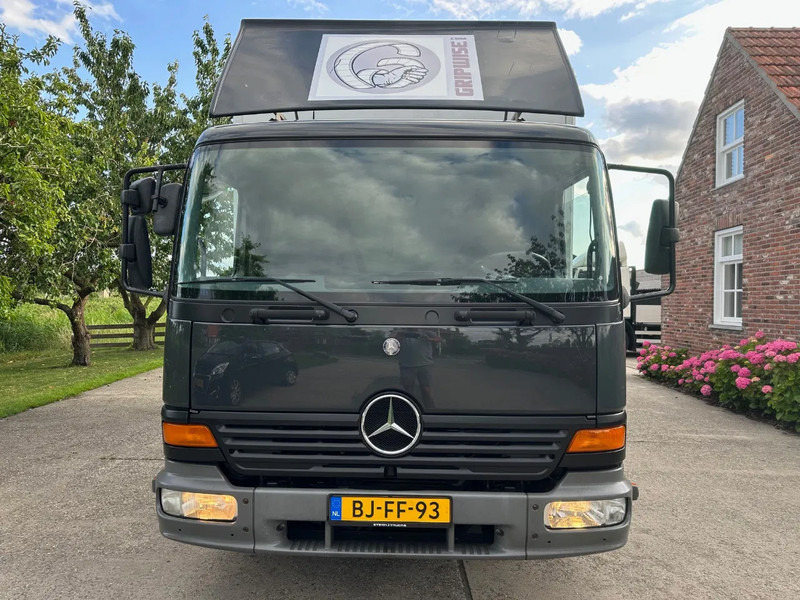 Mercedes-Benz Atego 815 / NL TRUCK / EURO 2 / BOX + LIFT / LOW KM / GOOD CONDITION / 7,5t - Lastbil med skåp: bild 2 Mercedes-Benz Atego 815 / NL TRUCK / EURO 2 / BOX + LIFT / LOW KM / GOOD CONDITION / 7,5t - Lastbil med skåp: bild 2