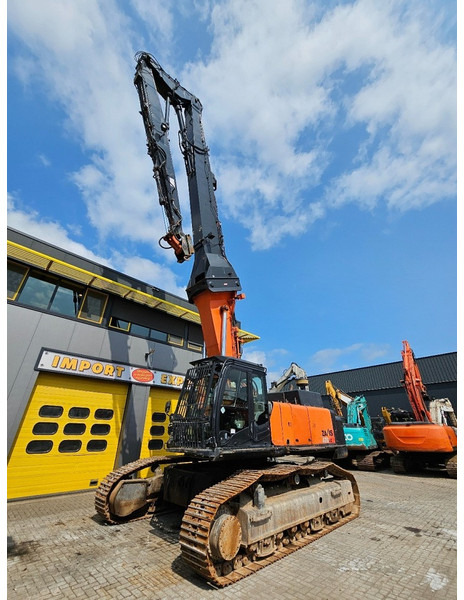 Hitachi ZX470LCH-3 High Reach Demolition Excavator - Krossverk: bild 2 Hitachi ZX470LCH-3 High Reach Demolition Excavator - Krossverk: bild 2