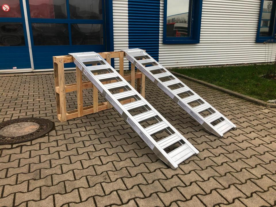 Alurampen Satz 2m 2000KG Minibagger Minilader Quad Auffahrrampe *INKL.19% MWST* - Lastramp: bild 3 Alurampen Satz 2m 2000KG Minibagger Minilader Quad Auffahrrampe *INKL.19% MWST* - Lastramp: bild 3