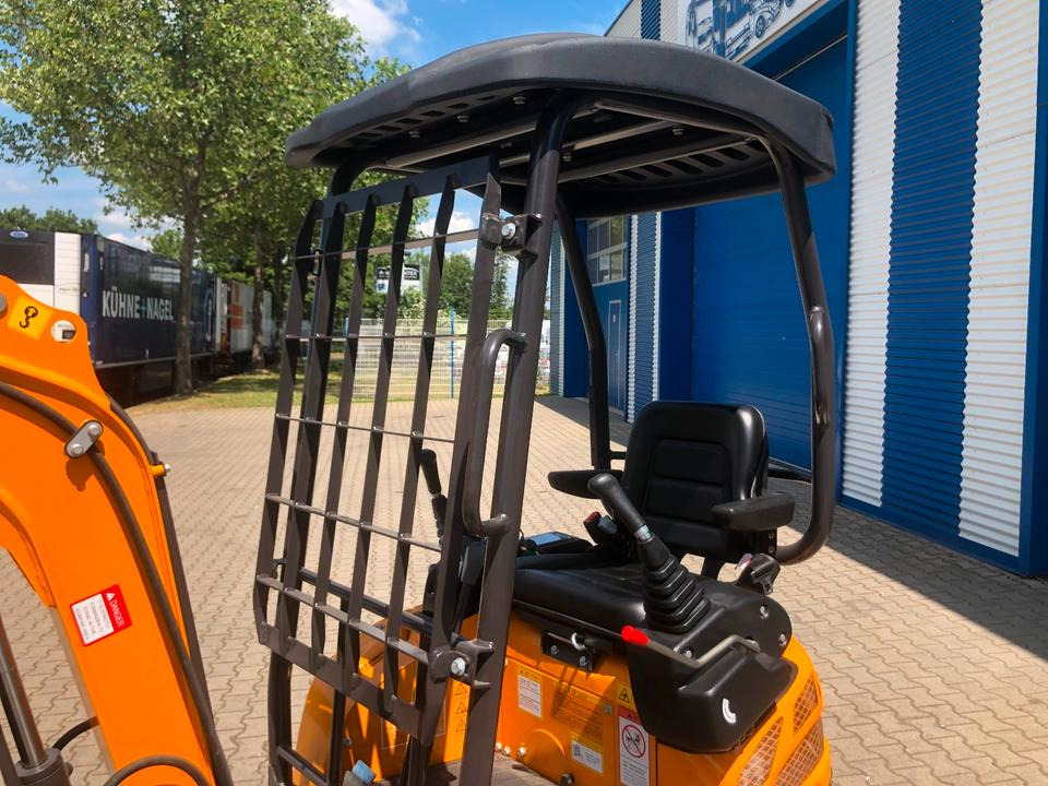 Minibagger BK1700JS inkl. Zubehörpaket Groß *INKL.19% MWST*BERGER KRAUS*KUBOTA*JOYST*SOFORT! - Minigrävmaskin: bild 5 Minibagger BK1700JS inkl. Zubehörpaket Groß *INKL.19% MWST*BERGER KRAUS*KUBOTA*JOYST*SOFORT! - Minigrävmaskin: bild 5