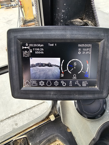 Grävmaskin på däck LIEBHERR A916: bild 11