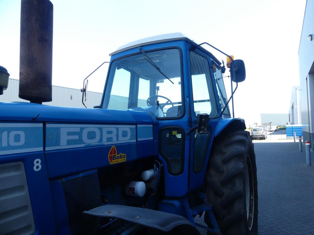Traktor Ford 8210: bild 32