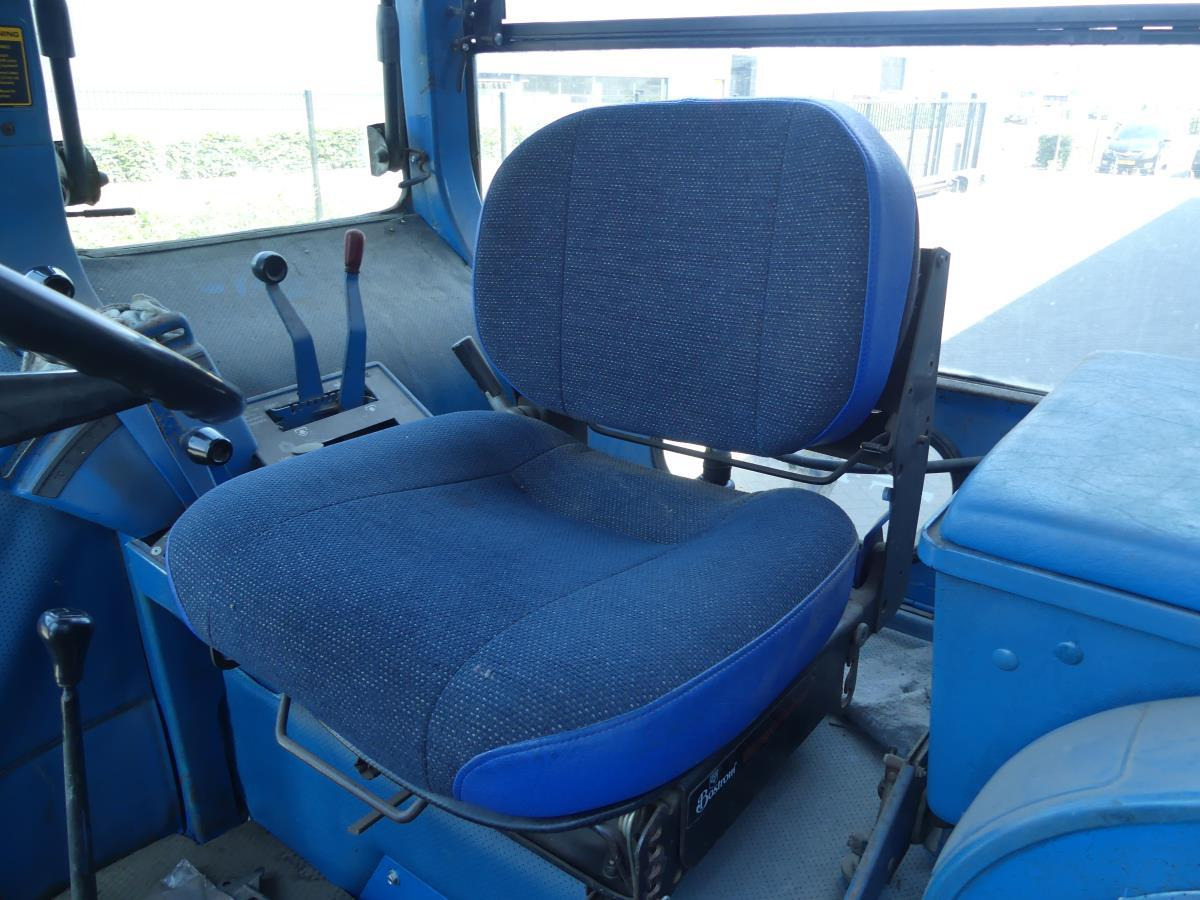 Traktor Ford 8210: bild 42
