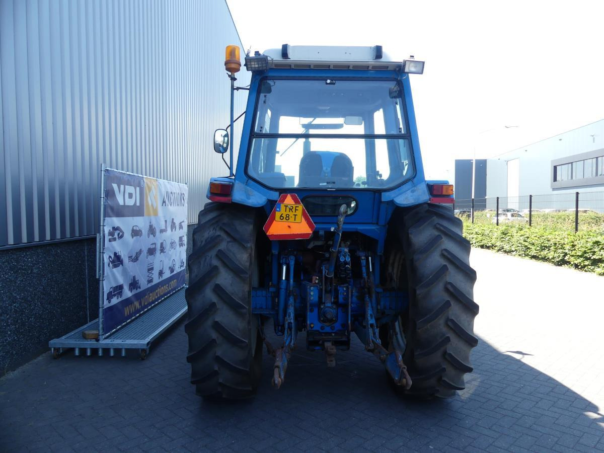 Traktor Ford 8210: bild 10