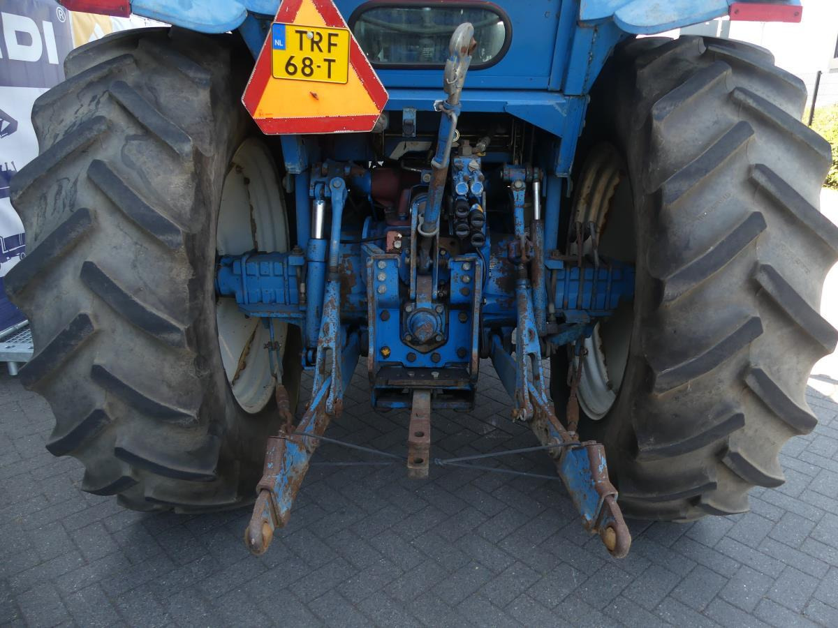 Traktor Ford 8210: bild 14