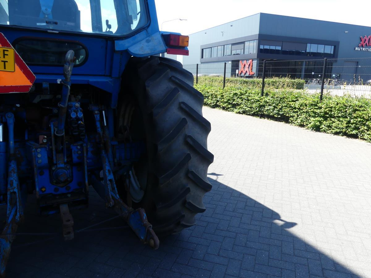 Traktor Ford 8210: bild 11