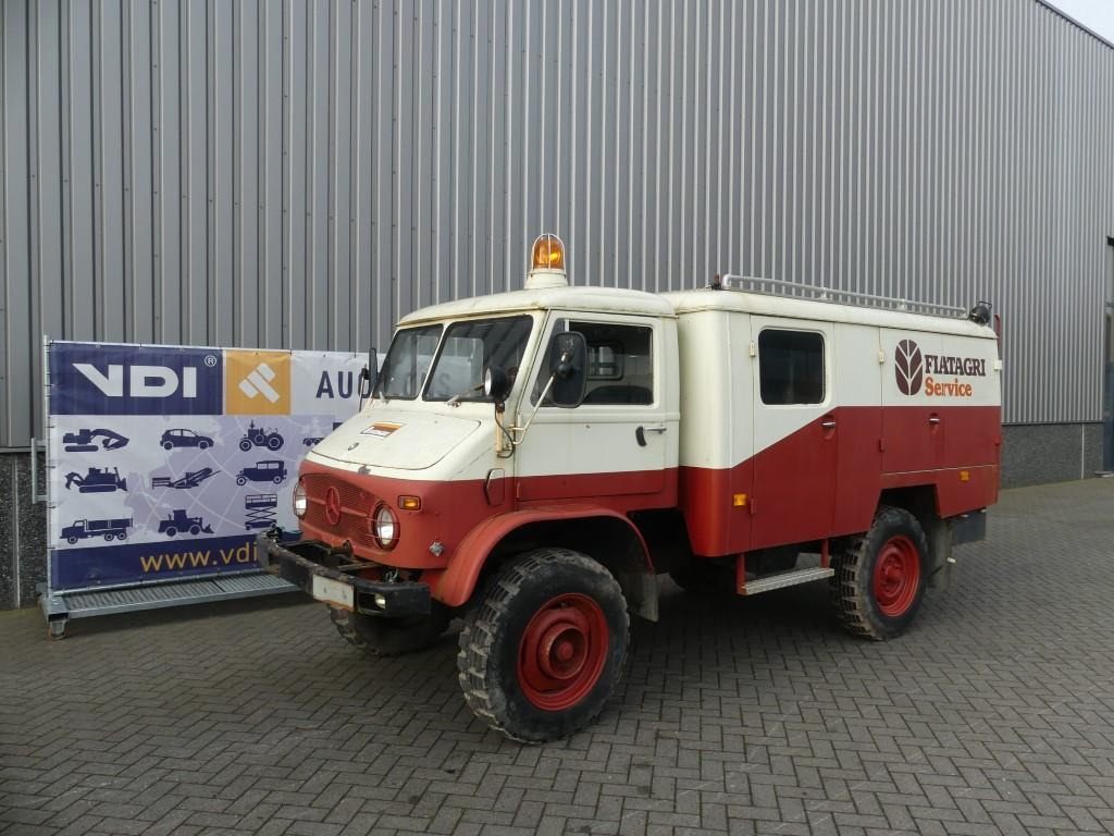Mercedes-Benz Unimog 404 - Släck/ Räddningsvagn: bild 2 Mercedes-Benz Unimog 404 - Släck/ Räddningsvagn: bild 2