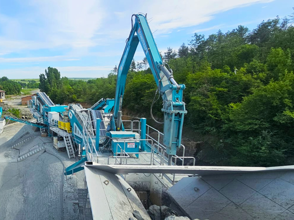 CONSTMACH Hydraulic Hammer Breaker – Maximum Impact Power for Tough Demolition Jobs - Krossverk: bild 2 CONSTMACH Hydraulic Hammer Breaker – Maximum Impact Power for Tough Demolition Jobs - Krossverk: bild 2
