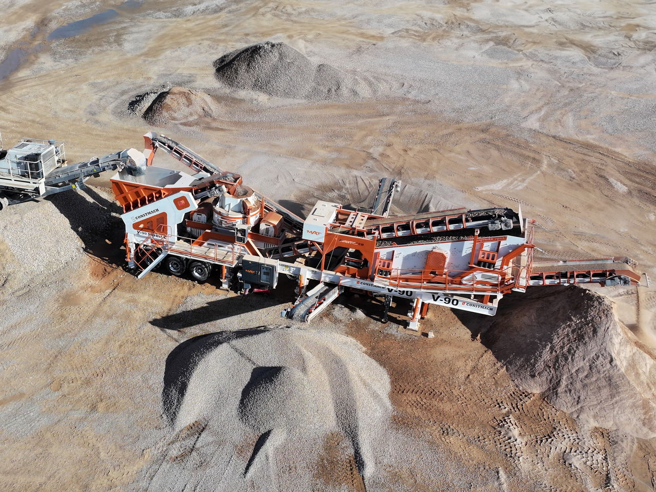 Constmach Mobiler Prallbrecher mit vertikaler Welle und einer Kapazität von 250 t/h - Mobilt krossverk: bild 3 Constmach Mobiler Prallbrecher mit vertikaler Welle und einer Kapazität von 250 t/h - Mobilt krossverk: bild 3