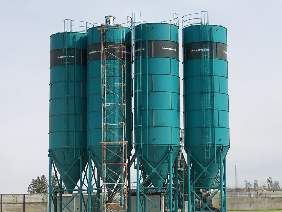 Constmach Silo à Ciment d'une Capacité de 200 Tonnes - Cementsilo: bild 1 Constmach Silo à Ciment d'une Capacité de 200 Tonnes - Cementsilo: bild 1
