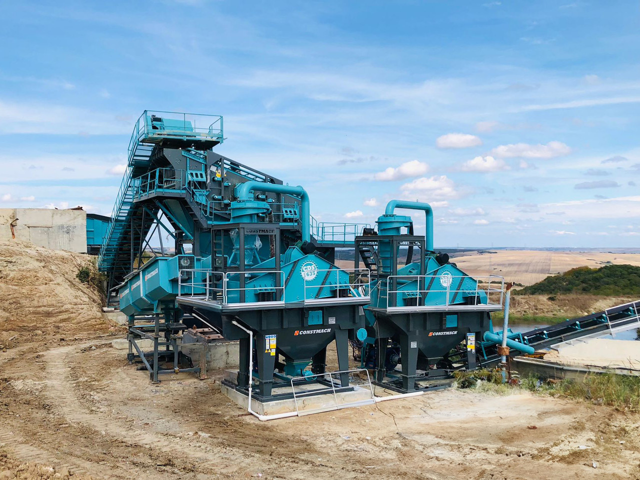 Constmach Stationäre Sand- und Kieswasch- und Siebanlage - Sorteringsverk: bild 3 Constmach Stationäre Sand- und Kieswasch- und Siebanlage - Sorteringsverk: bild 3