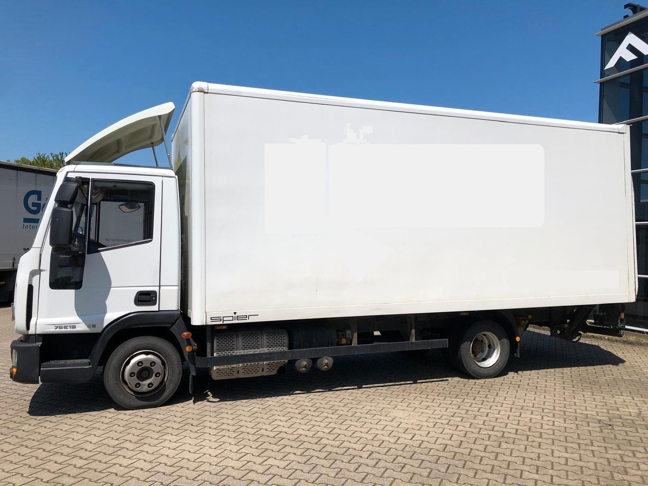 Iveco 75 E 190 Koffer*LBW*Schalter*Blatt/Luft*Klima - Volymskåp: bild 5 Iveco 75 E 190 Koffer*LBW*Schalter*Blatt/Luft*Klima - Volymskåp: bild 5