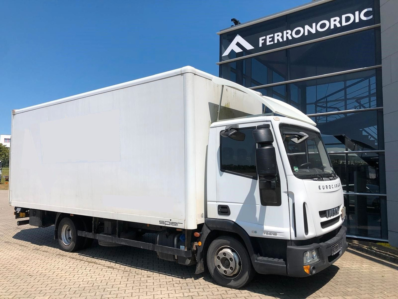 Iveco 75 E 190 Koffer*LBW*Schalter*Blatt/Luft*Klima - Volymskåp: bild 1 Iveco 75 E 190 Koffer*LBW*Schalter*Blatt/Luft*Klima - Volymskåp: bild 1