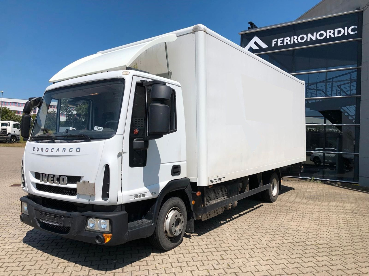 Iveco 75 E 190 Koffer*LBW*Schalter*Blatt/Luft*Klima - Volymskåp: bild 4 Iveco 75 E 190 Koffer*LBW*Schalter*Blatt/Luft*Klima - Volymskåp: bild 4