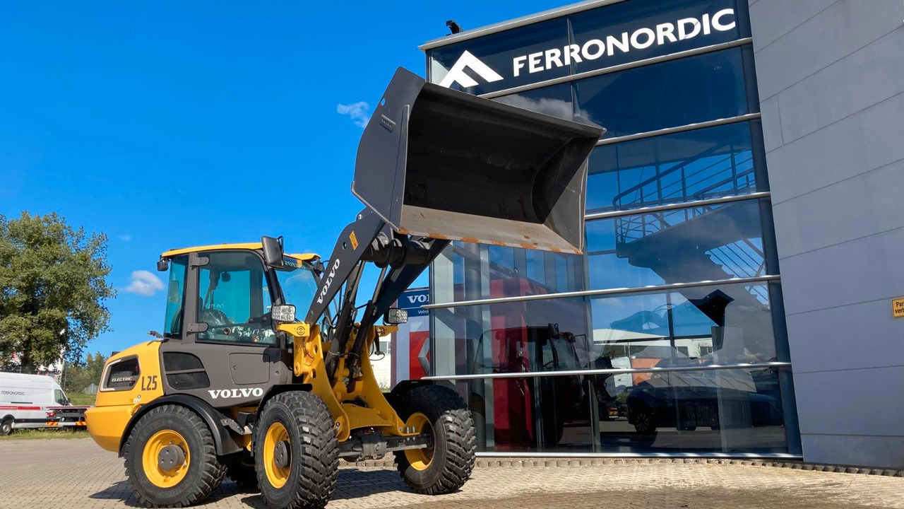 Volvo JL25H Electric *Auch Miete Volvo L25 Electric *Auch Miete*Neuzustand+22+14 kW - Hjullastare: bild 2 Volvo JL25H Electric *Auch Miete Volvo L25 Electric *Auch Miete*Neuzustand+22+14 kW - Hjullastare: bild 2