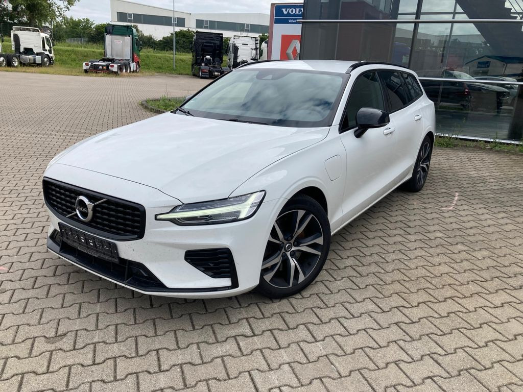 Volvo V60 T6 AWD R-Design Expression Recharge Plug-In - Personbil: bild 1 Volvo V60 T6 AWD R-Design Expression Recharge Plug-In - Personbil: bild 1