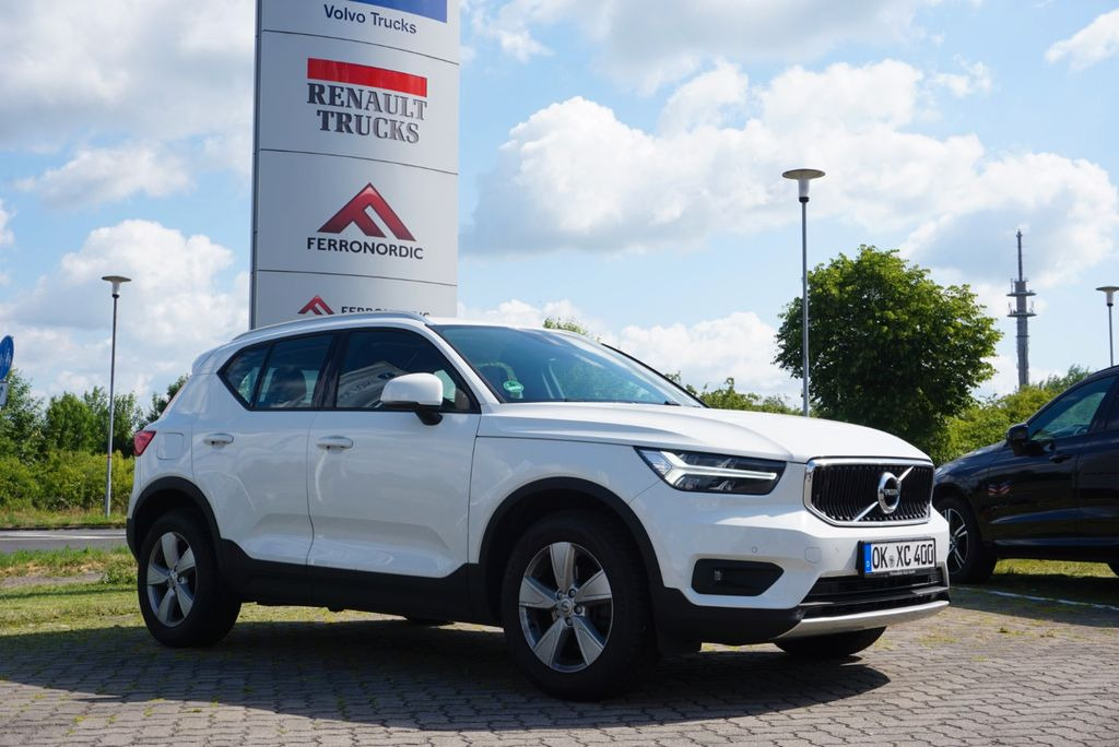 Volvo XC 40 T3 Momentum Pro 2WD - SUV: bild 1 Volvo XC 40 T3 Momentum Pro 2WD - SUV: bild 1