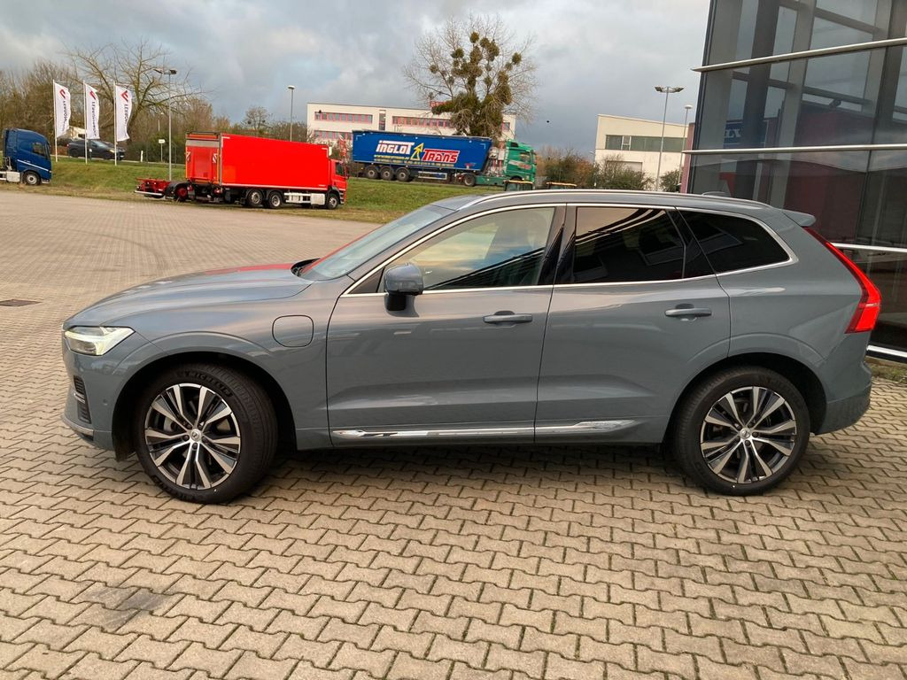 Volvo XC 60 T6 Inscr. Rech. Plug-In Hybrid AWD Md.2022 - SUV: bild 2 Volvo XC 60 T6 Inscr. Rech. Plug-In Hybrid AWD Md.2022 - SUV: bild 2