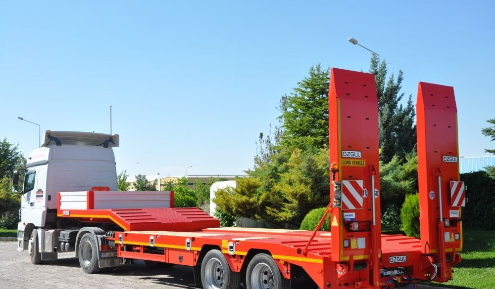 Özgül 2 AXLE LOWBED SEMI TRAILER - Låg lastare semitrailer: bild 1 Özgül 2 AXLE LOWBED SEMI TRAILER - Låg lastare semitrailer: bild 1