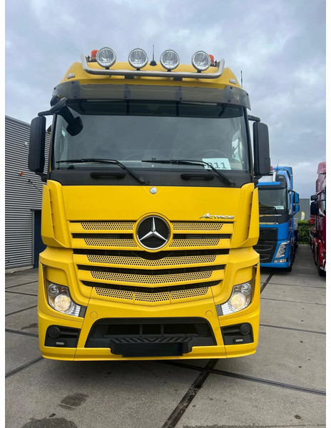 Mercedes-Benz Actros 4163 SLT 8x4/4 - Dragbil: bild 4 Mercedes-Benz Actros 4163 SLT 8x4/4 - Dragbil: bild 4