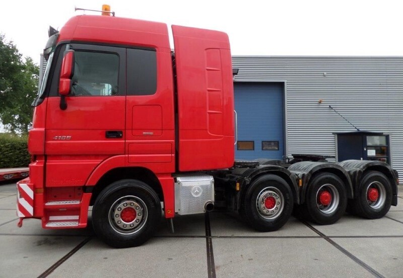 Mercedes-Benz Actros 4165 8x4 Heavy Haulage Tractor - Dragbil: bild 2 Mercedes-Benz Actros 4165 8x4 Heavy Haulage Tractor - Dragbil: bild 2