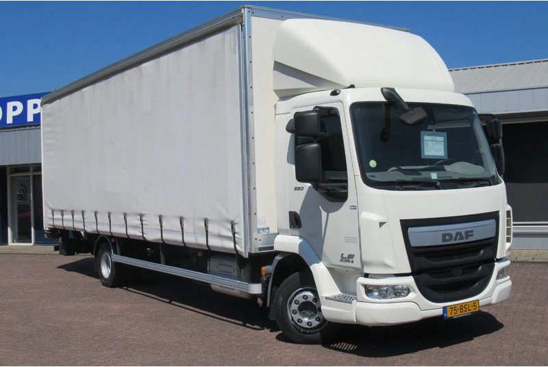 DAF LF 250 250 bak + klep + schuifzeil E6 - Kapellbil: bild 2 DAF LF 250 250 bak + klep + schuifzeil E6 - Kapellbil: bild 2