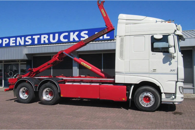 DAF XF 510 Fat 6x4 Euro 6 - Lastväxlare lastbil: bild 2 DAF XF 510 Fat 6x4 Euro 6 - Lastväxlare lastbil: bild 2