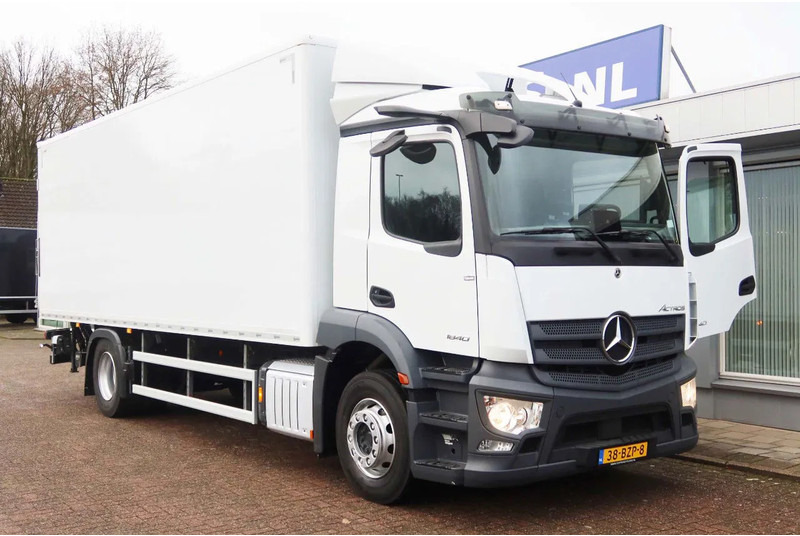 Mercedes-Benz Actros 1840 L Bakwagen + Bar klep 2000 KG + Geïsoleerde bak - Lastbil med skåp: bild 2 Mercedes-Benz Actros 1840 L Bakwagen + Bar klep 2000 KG + Geïsoleerde bak - Lastbil med skåp: bild 2