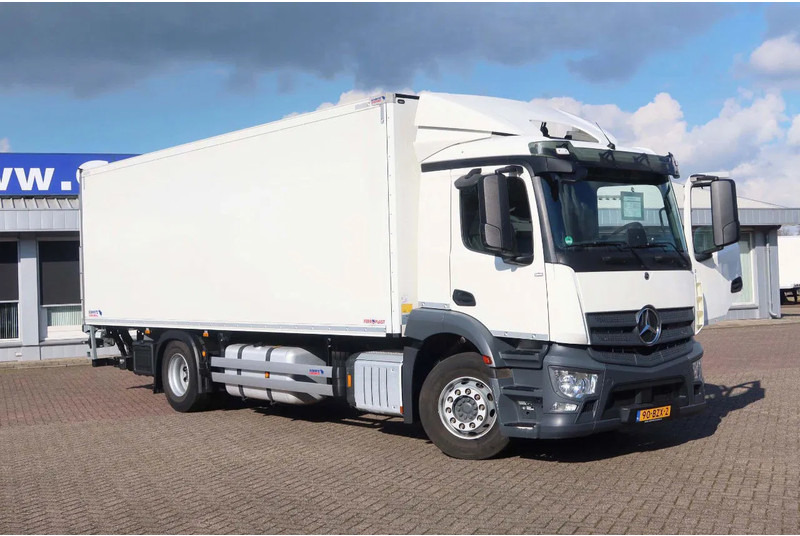 Mercedes-Benz Actros 1936 LL +klep Koel/Vries Bi-Temp - Kylbil lastbil: bild 2 Mercedes-Benz Actros 1936 LL +klep Koel/Vries Bi-Temp - Kylbil lastbil: bild 2