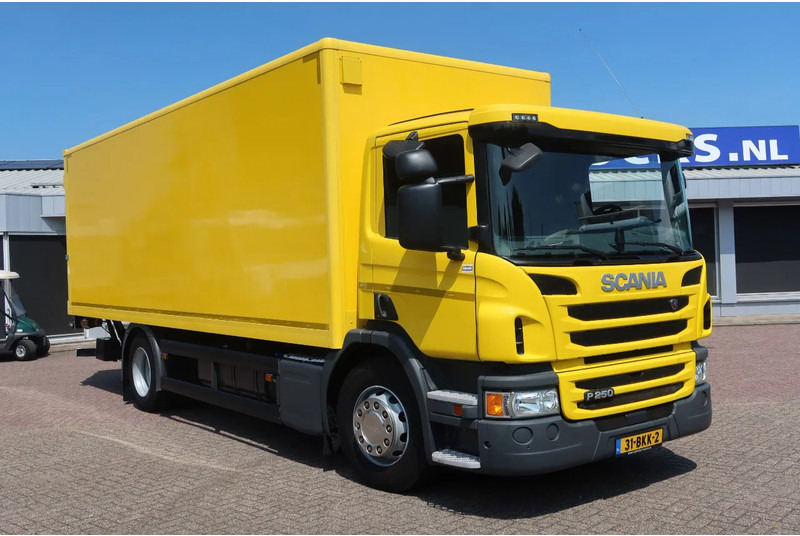 Scania P250 4x2 Bakwagen+Klep E6 Dhollandia 1500 kg - Lastbil med skåp: bild 2 Scania P250 4x2 Bakwagen+Klep E6 Dhollandia 1500 kg - Lastbil med skåp: bild 2
