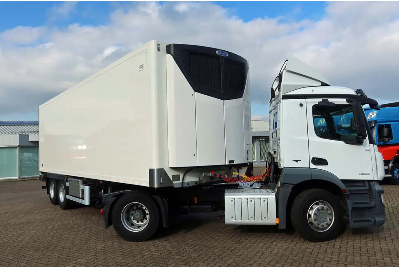 Sor IBERICA City trailer Koel/Vries+ klep 2500kg Bi-temp Carrier Vektor 19 MT - Kyl/ Frys semitrailer: bild 2 Sor IBERICA City trailer Koel/Vries+ klep 2500kg Bi-temp Carrier Vektor 19 MT - Kyl/ Frys semitrailer: bild 2
