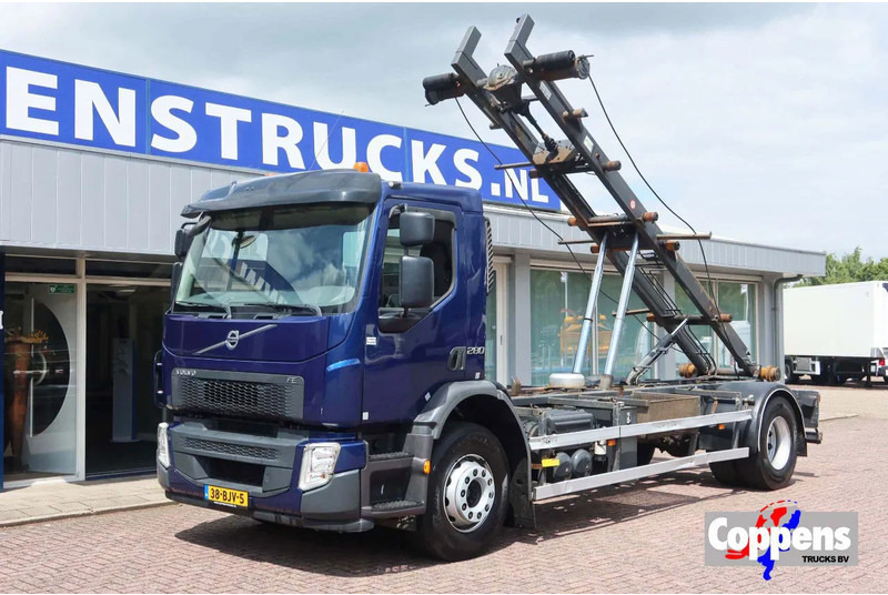 Volvo FE 280 Container / Kabelsysteem H.T.S Kabel, 15 ton, 575 cm 6 Cilinder - Lastbil med kabelsystem: bild 1 Volvo FE 280 Container / Kabelsysteem H.T.S Kabel, 15 ton, 575 cm 6 Cilinder - Lastbil med kabelsystem: bild 1