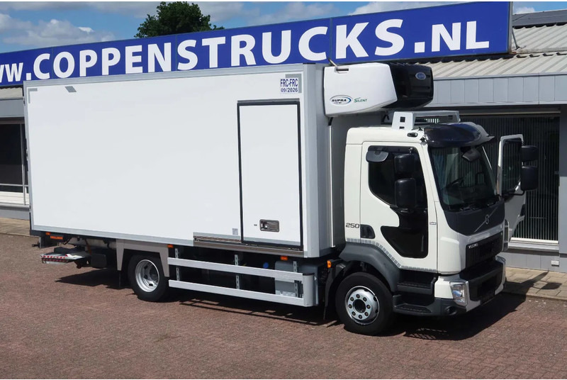Volvo FL 250 Koel/Vries + klep Bi temp Carrier Supra 1150 MT - Kylbil lastbil: bild 2 Volvo FL 250 Koel/Vries + klep Bi temp Carrier Supra 1150 MT - Kylbil lastbil: bild 2
