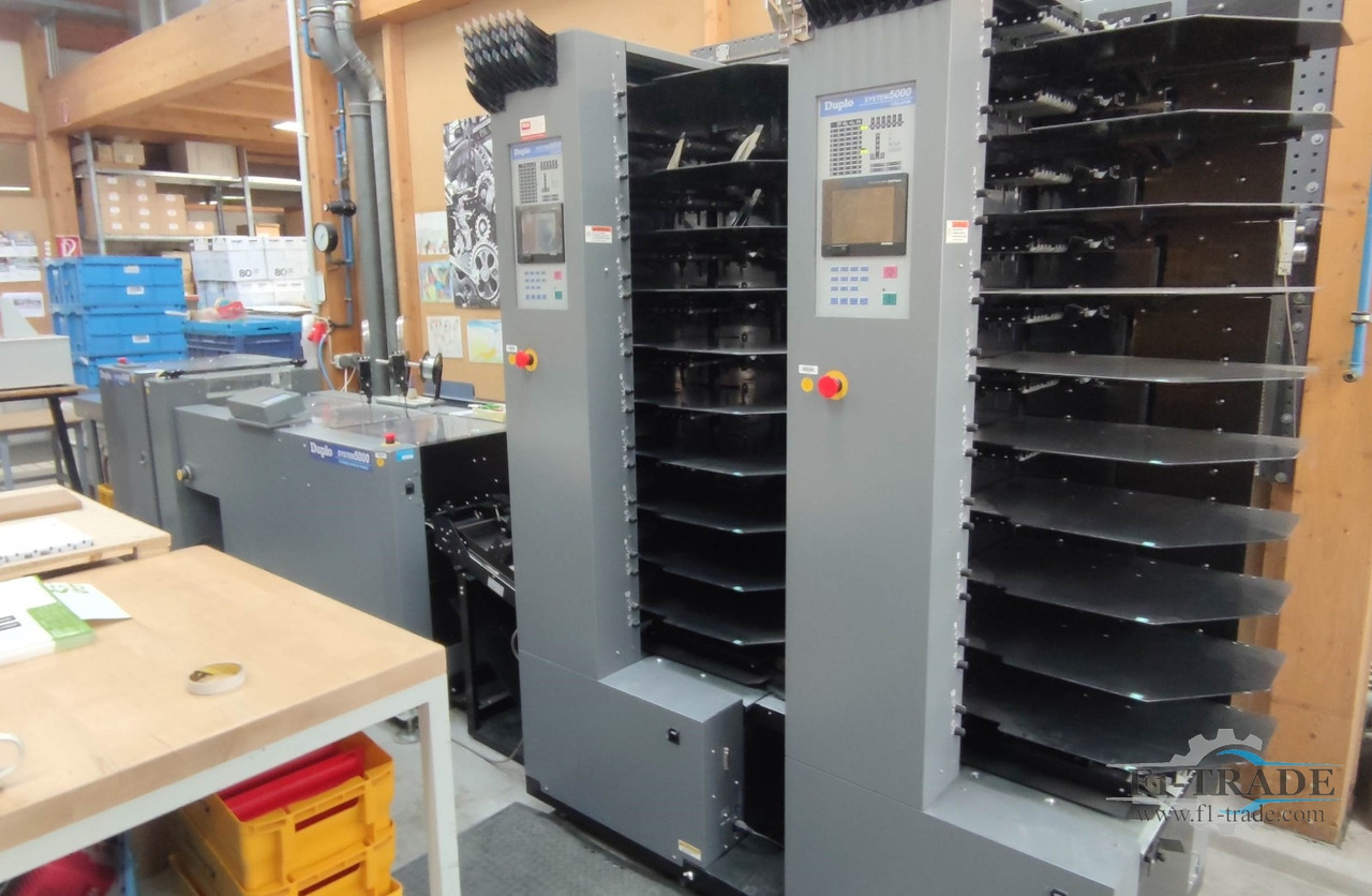 Duplo System 5000 - Tryckmaskin: bild 2 Duplo System 5000 - Tryckmaskin: bild 2