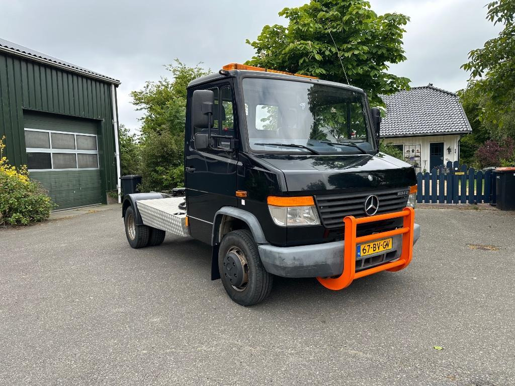 Mercedes Vario 614 814 618 818 BE trekker combi combinatie - BE dragbil: bild 1 Mercedes Vario 614 814 618 818 BE trekker combi combinatie - BE dragbil: bild 1