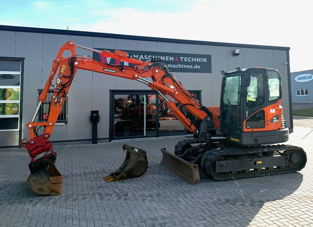 Doosan DX 85 R - Minigrävmaskin: bild 1 Doosan DX 85 R - Minigrävmaskin: bild 1