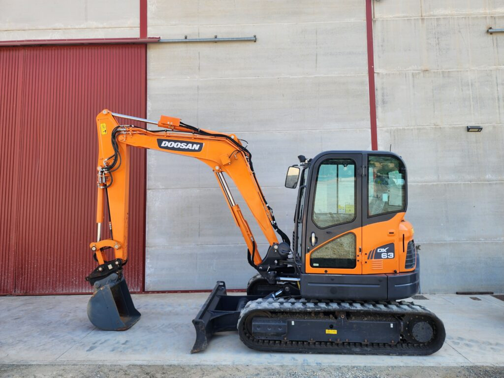 DOOSAN DX63R-3 - Minigrävmaskin: bild 1 DOOSAN DX63R-3 - Minigrävmaskin: bild 1