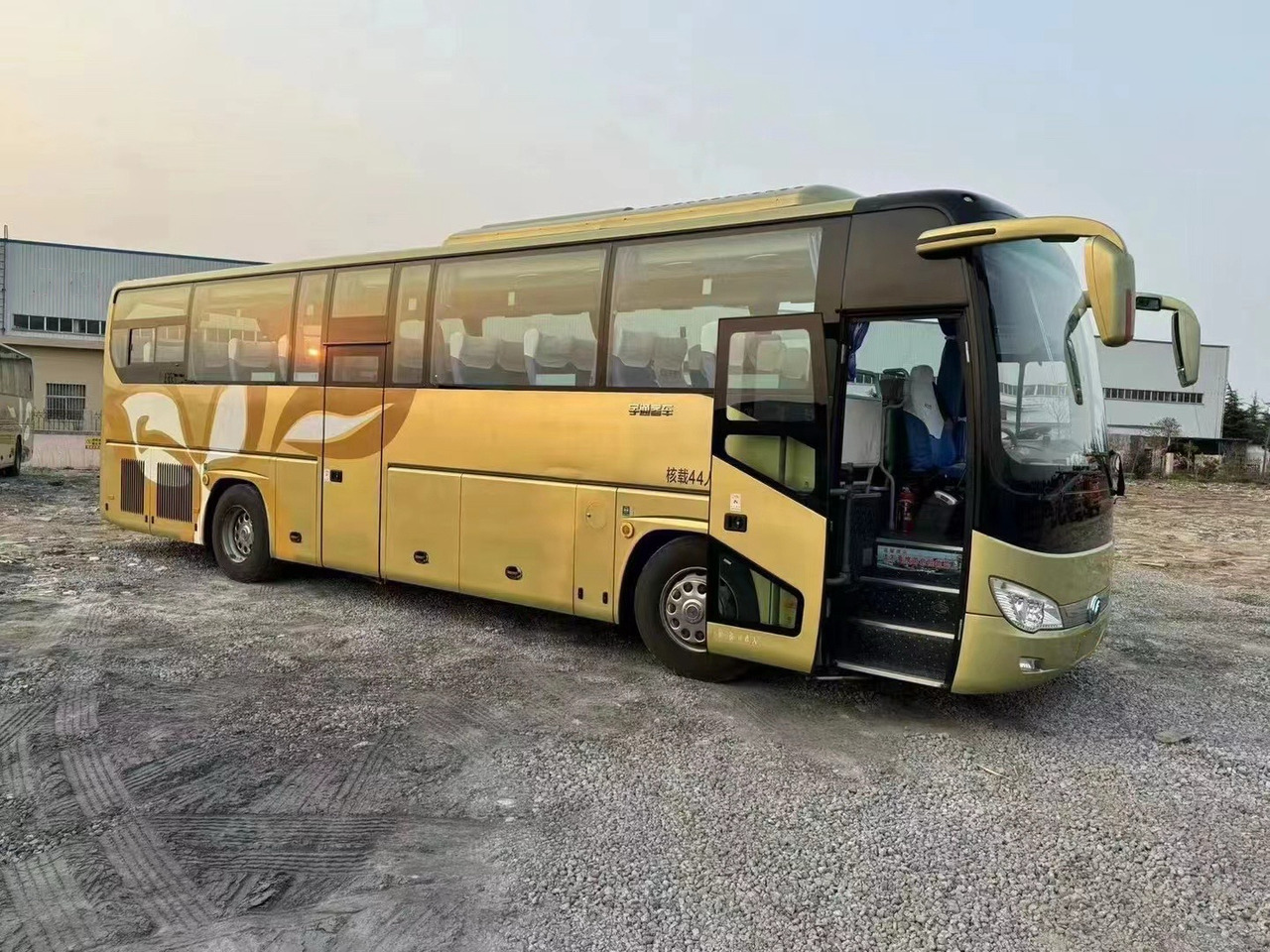 Used YUTONG Coach Bus 6119 - Turistbuss: bild 1 Used YUTONG Coach Bus 6119 - Turistbuss: bild 1